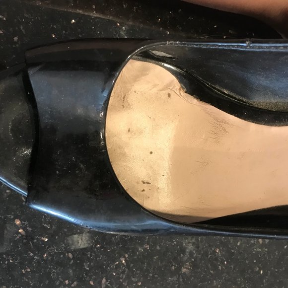 FRANCO SARTO CLASSIC BLACK AND GOLD WEDGE - Picture 10 of 15